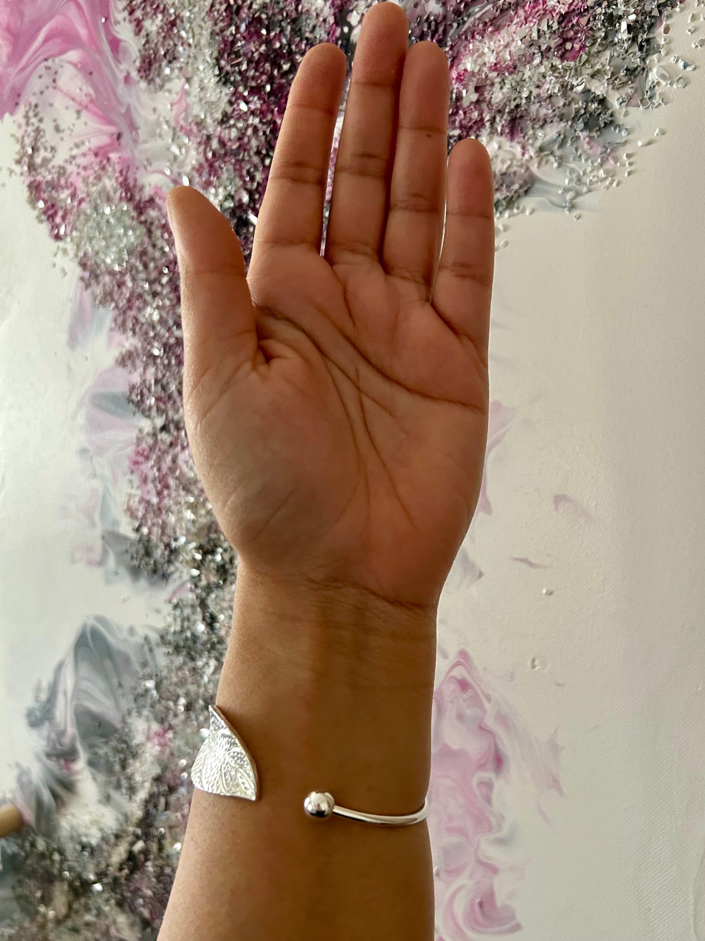 Model is wearing the I AM ARTEMIS Wild One Leaf Bangle from Freya Canada. Ships from Vancouver BC.