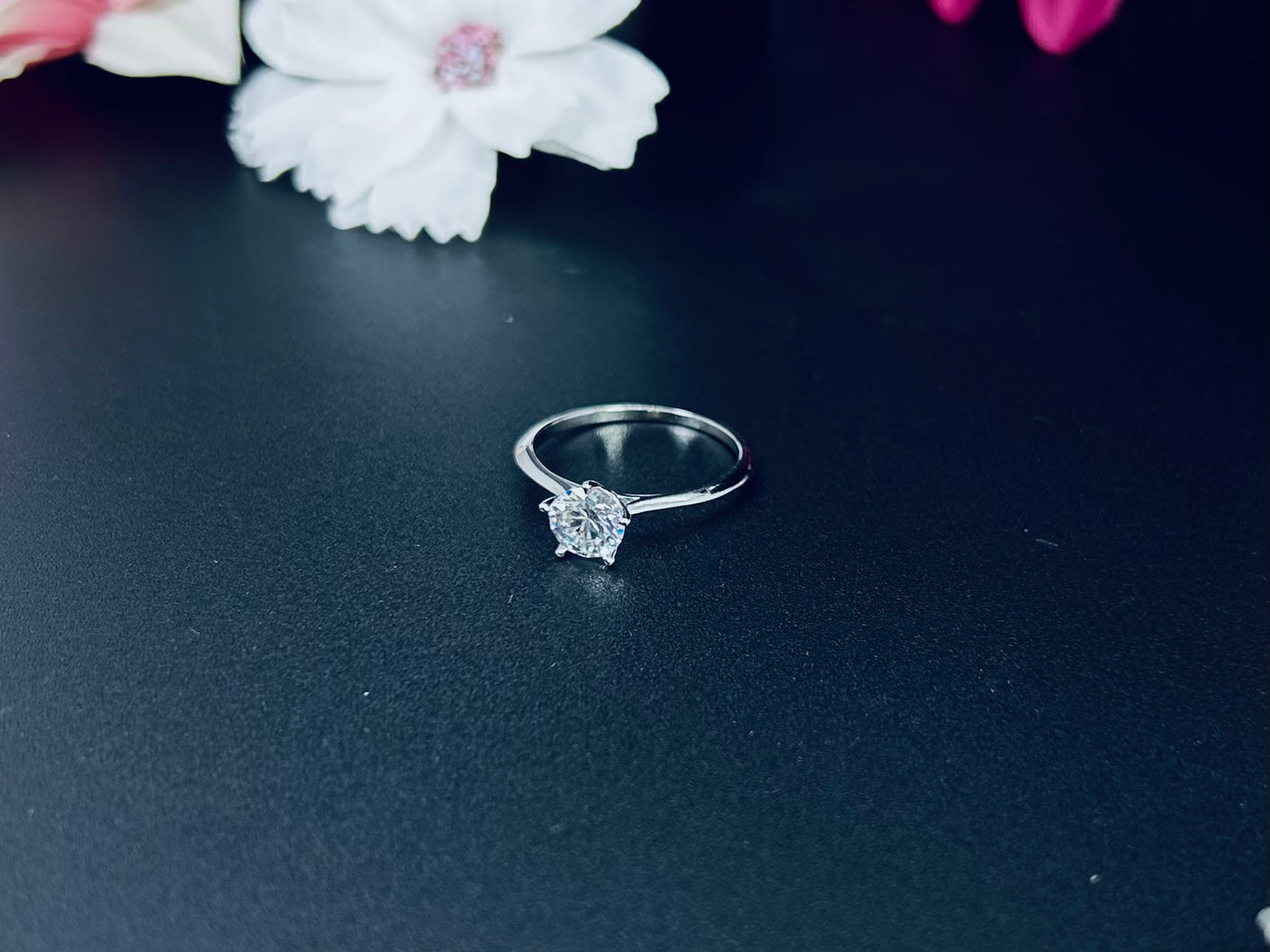 I AM VESTA 🔥 Classic Solitaire 💍