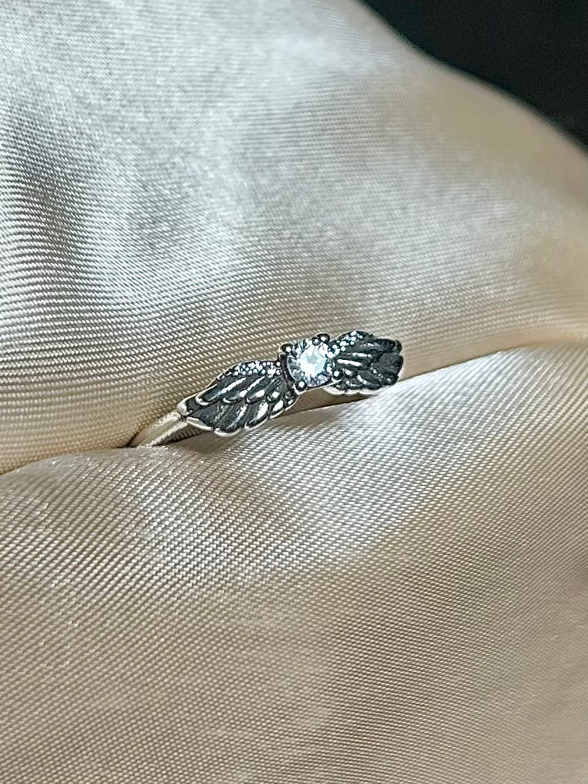 I AM IRIS ✨ Angel of Light Ring 🪽