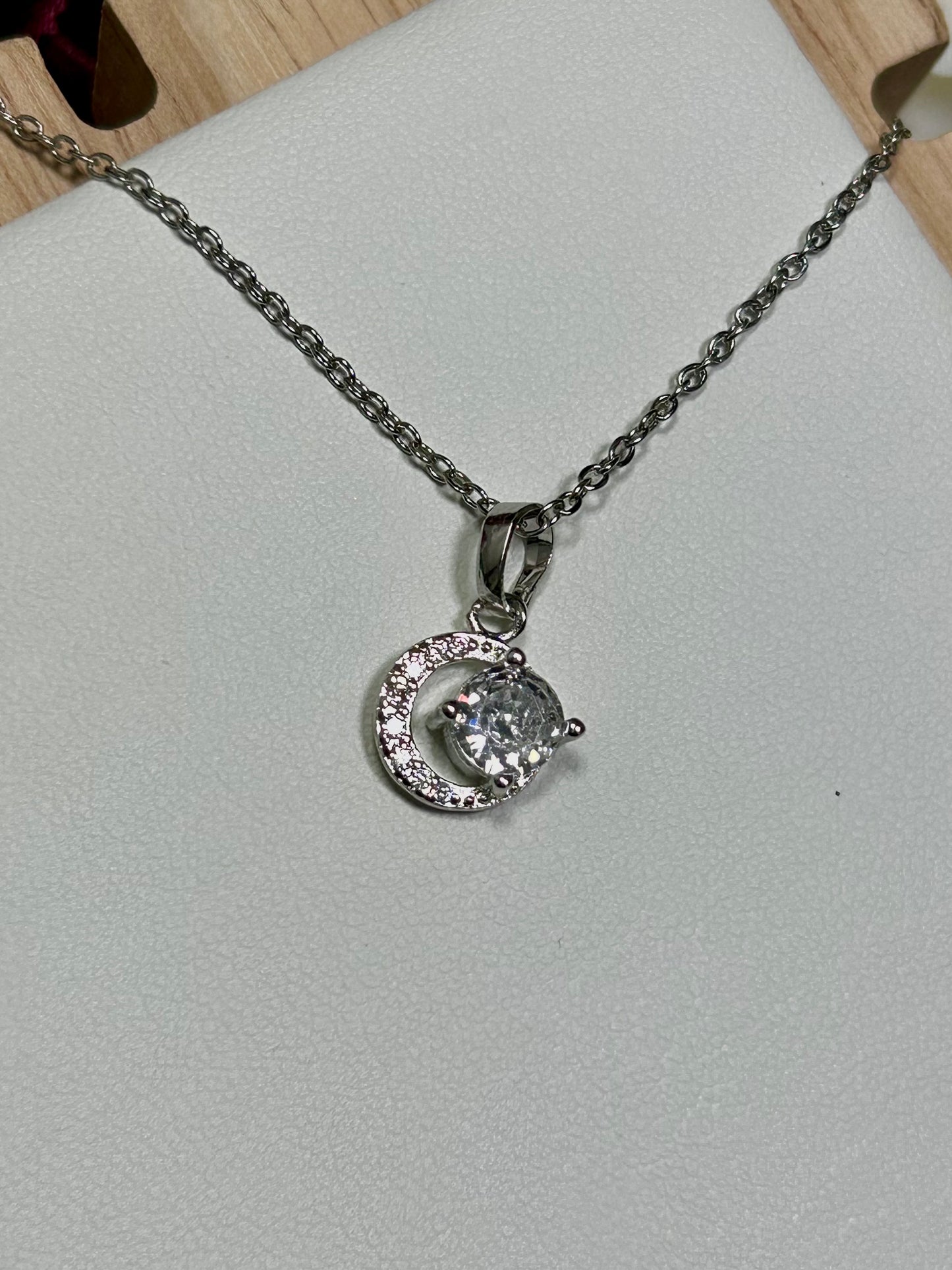 I AM NYX🌙 Moonlit Moissanite Necklace 💎