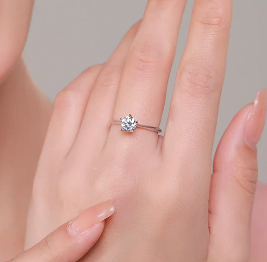 I AM VESTA 🔥 Classic Solitaire 💍