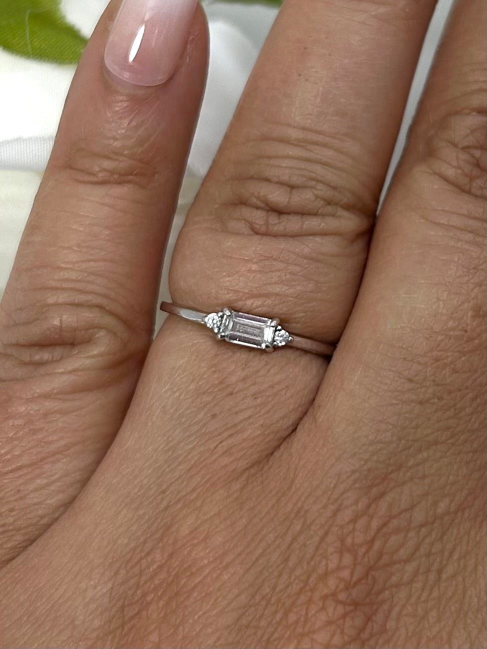 I AM SELENE | Horizontal Solitaire Ring 🌙