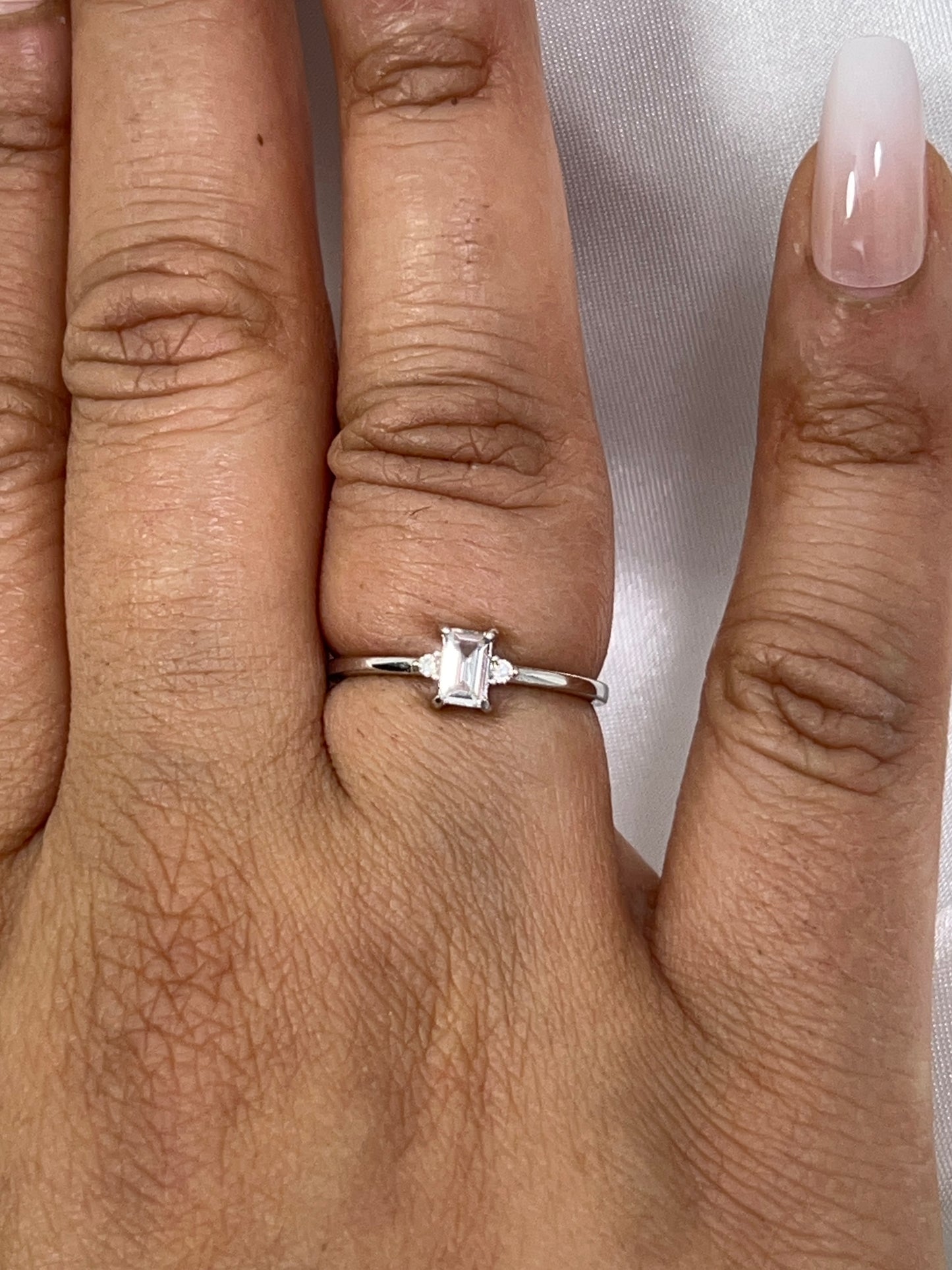 I AM ARTEMIS | Vertical Solitaire Ring 🌙