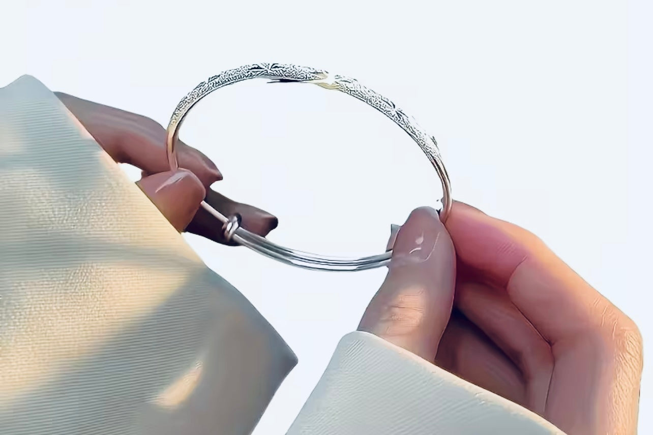 I AM ASTERIA ✨ Adjustable Single Starlit Bangle